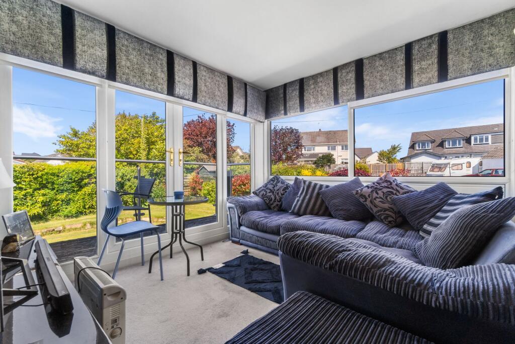 Family / Sun Room
