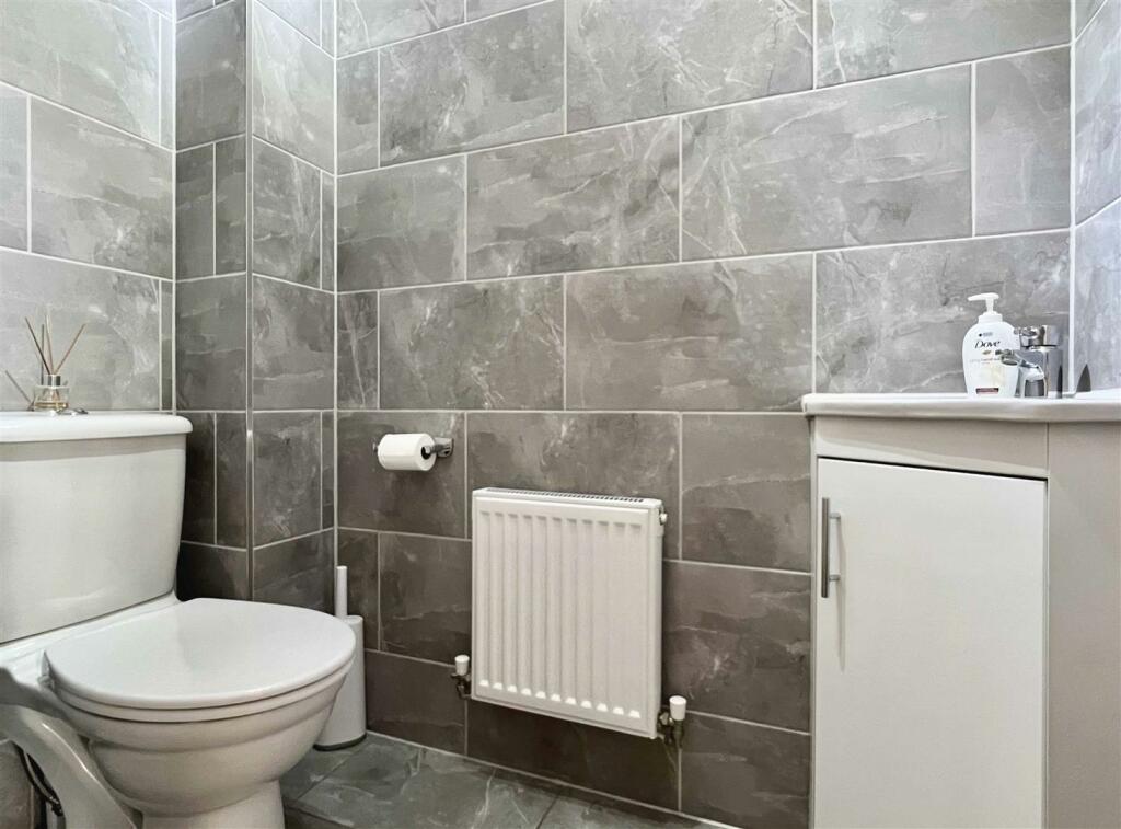 Cloakroom.jpg