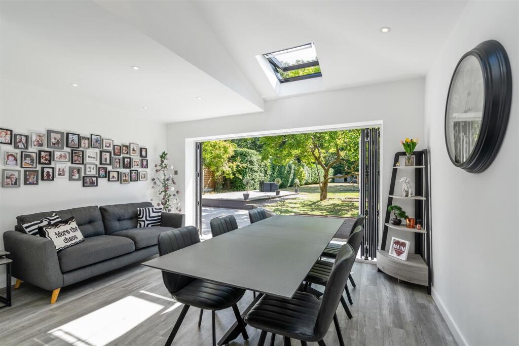 62 Aylesbury Road_45.jpg