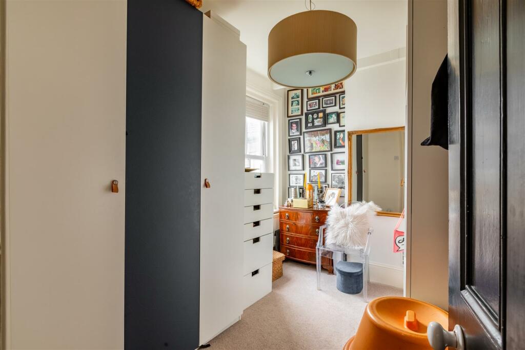 Bedroom.jpg