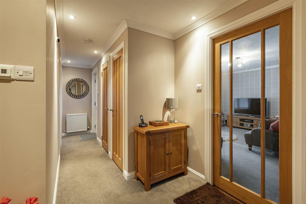 1 Monksford Court Newtown 11.JPG