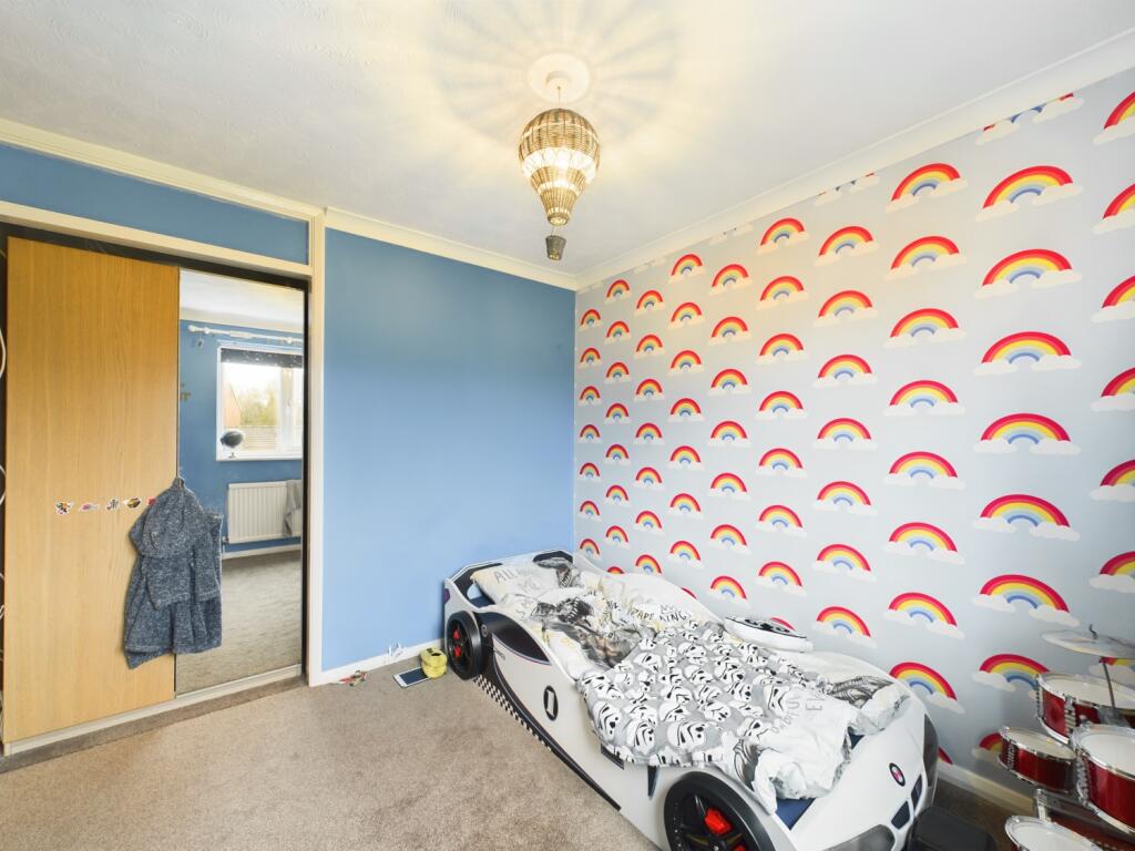 CAM02023G0-PR0122-STILL016