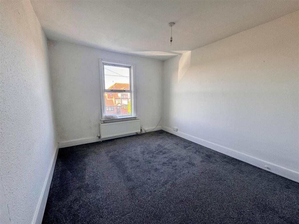 Bedroom.jpg