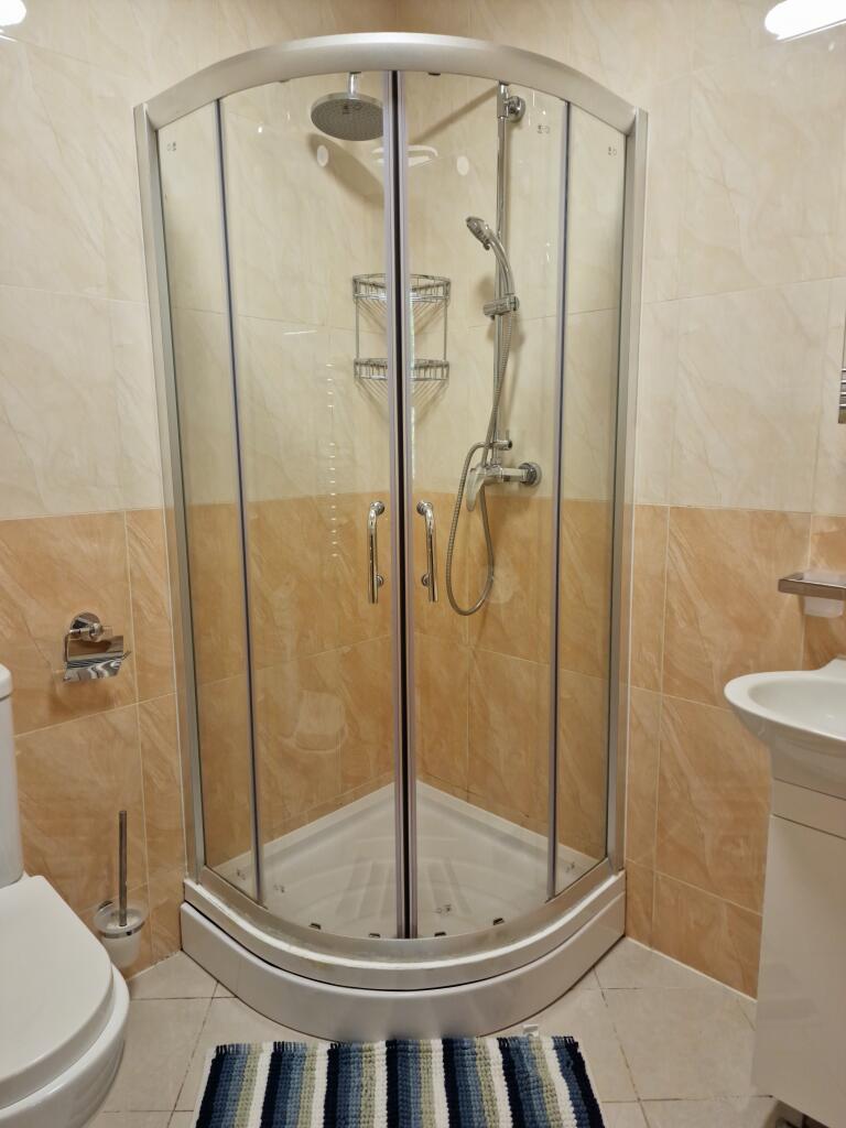 Alfreton Road, Nottingham, Nottinghamshire, NG7