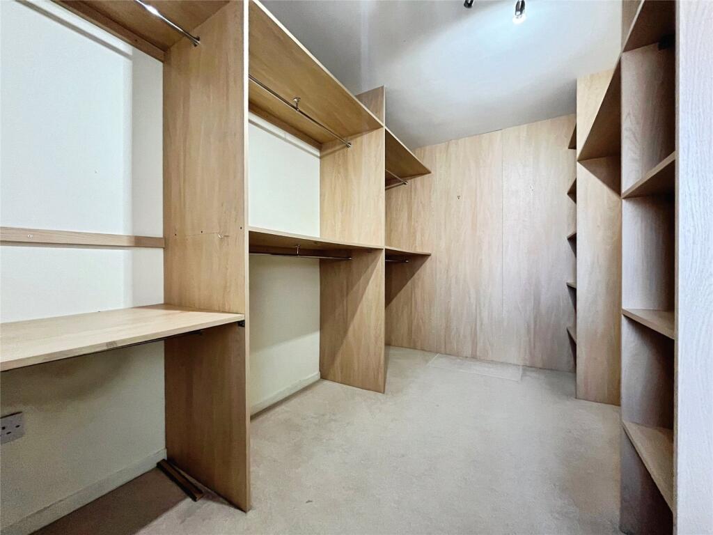 Walk In Wardrobe