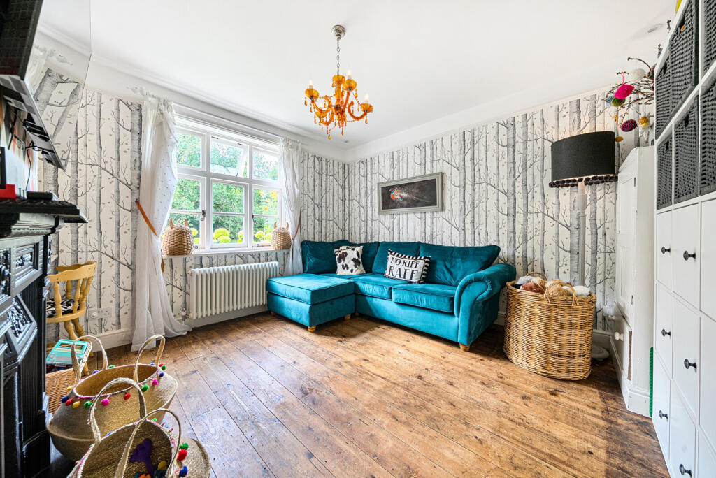 1340361-19-689e27...