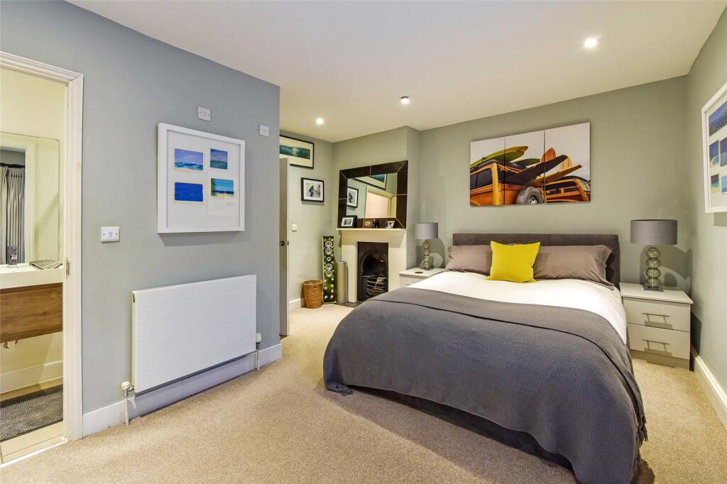 Bedroom 2 Wh
