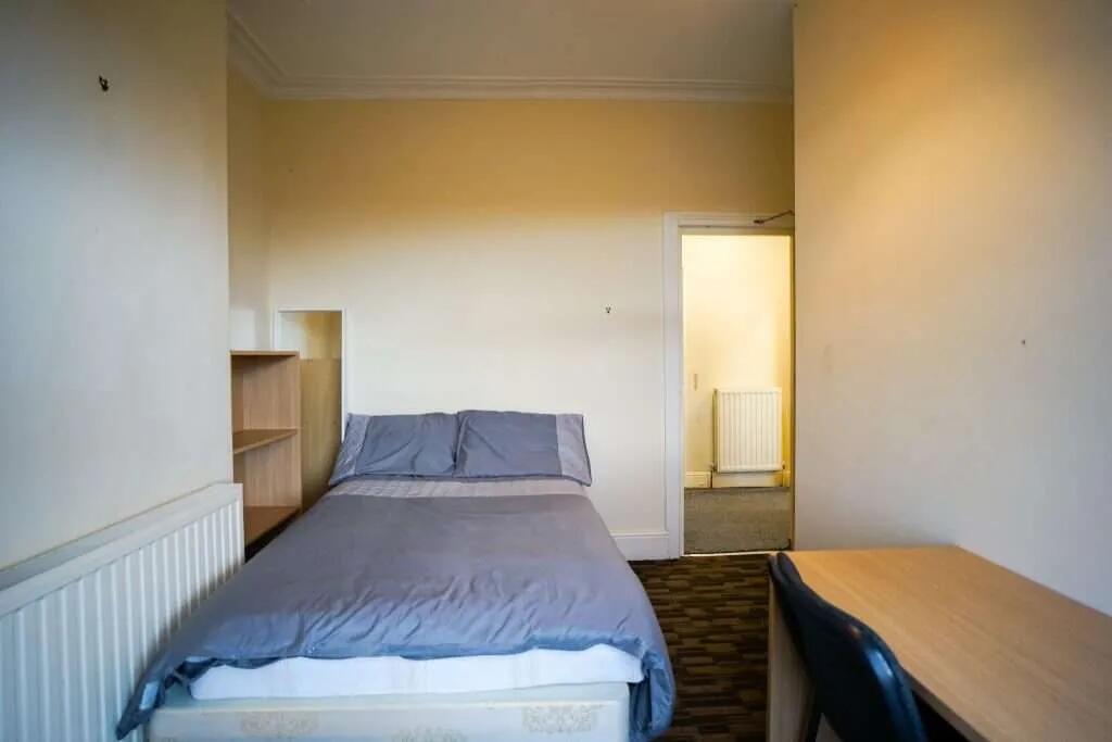 10_Moorgate_Avenue