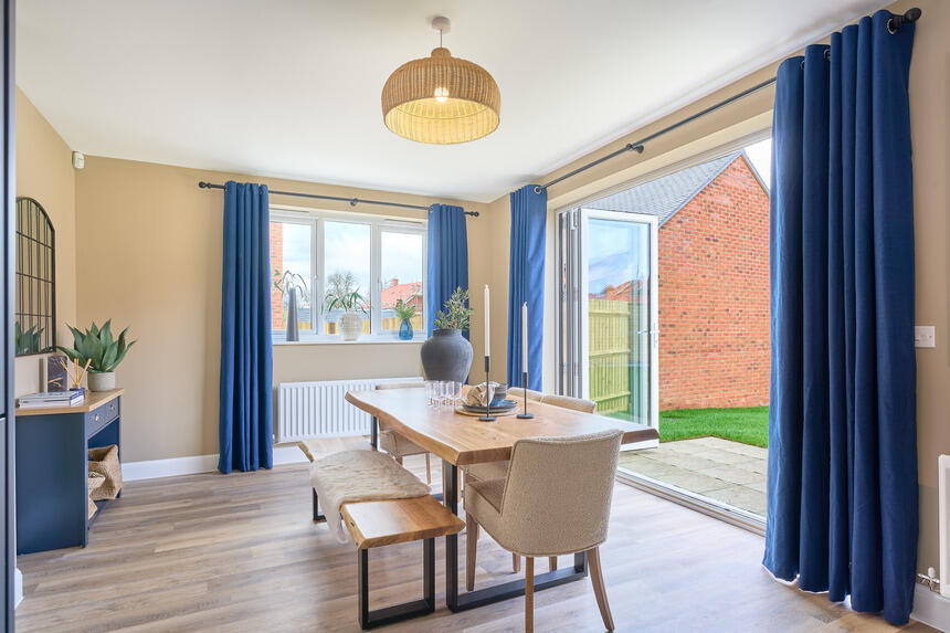 Vistry Hounsome Fields 240324 036_Housetype_Plot_-_Hero_860x573