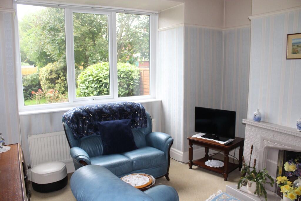 Sitting Rm/Dining Rm