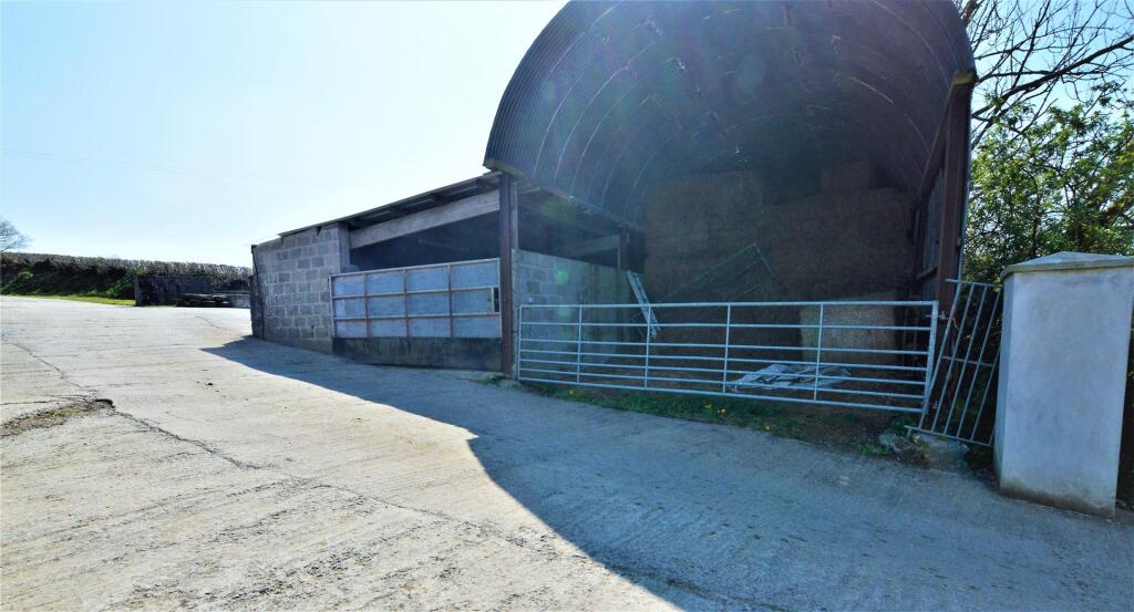 Dutch Barn.JPG