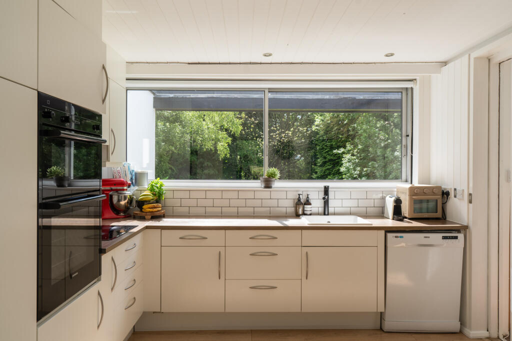 288629 - 28aWelwynLondon_HighRes-28.jpg