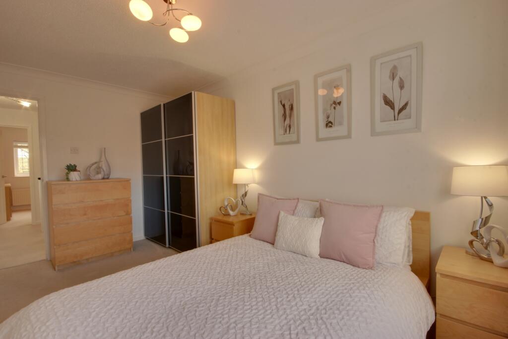 1 Bed 2B