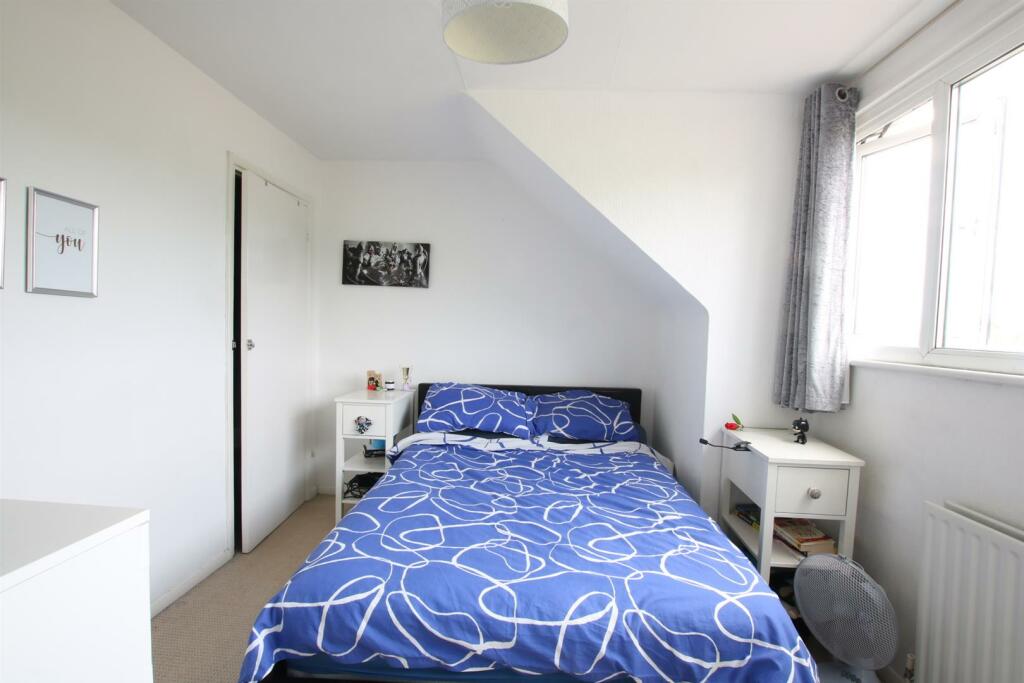 BED 1.JPG