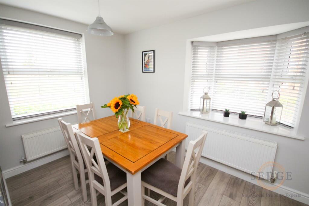 18 derwent way -14.jpg