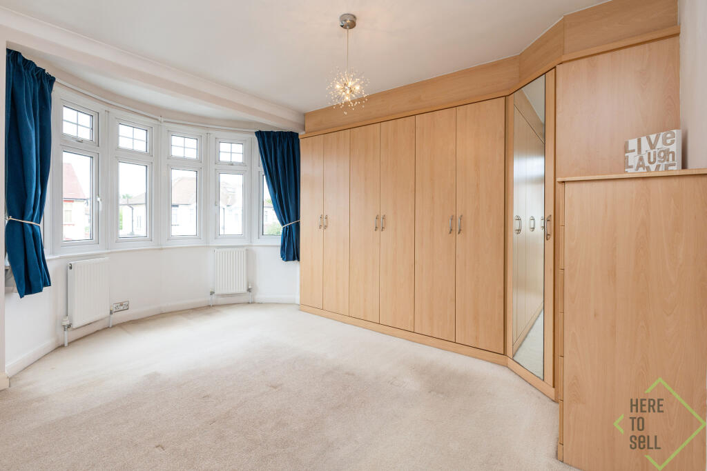 39 Kilvinton Drive, Enfield, EN2 0BE-24