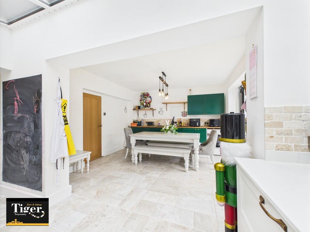 CAM03440G0-PR0361...