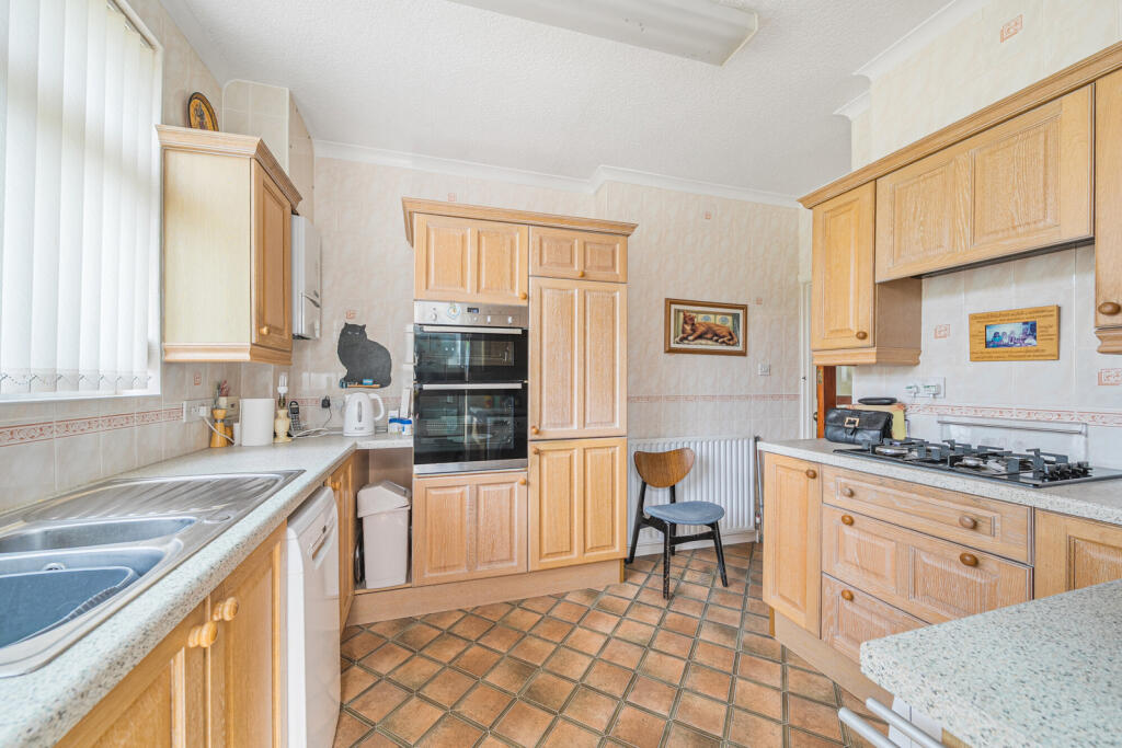 1319158-13-6867b2...