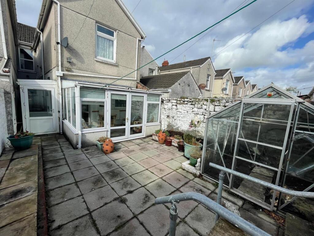 WhatsApp Image 2025-08-26 at 15.04.27_ba60a307.jpg