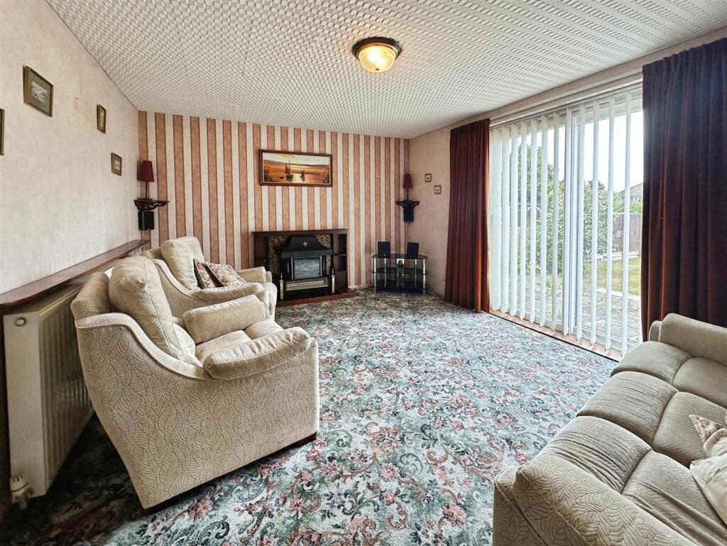 7cc45526--4FBD-92CD-57ADCF9AE1C1-51989-000013574FC