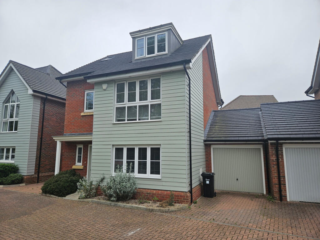 4 Bedroom Detached for Sale