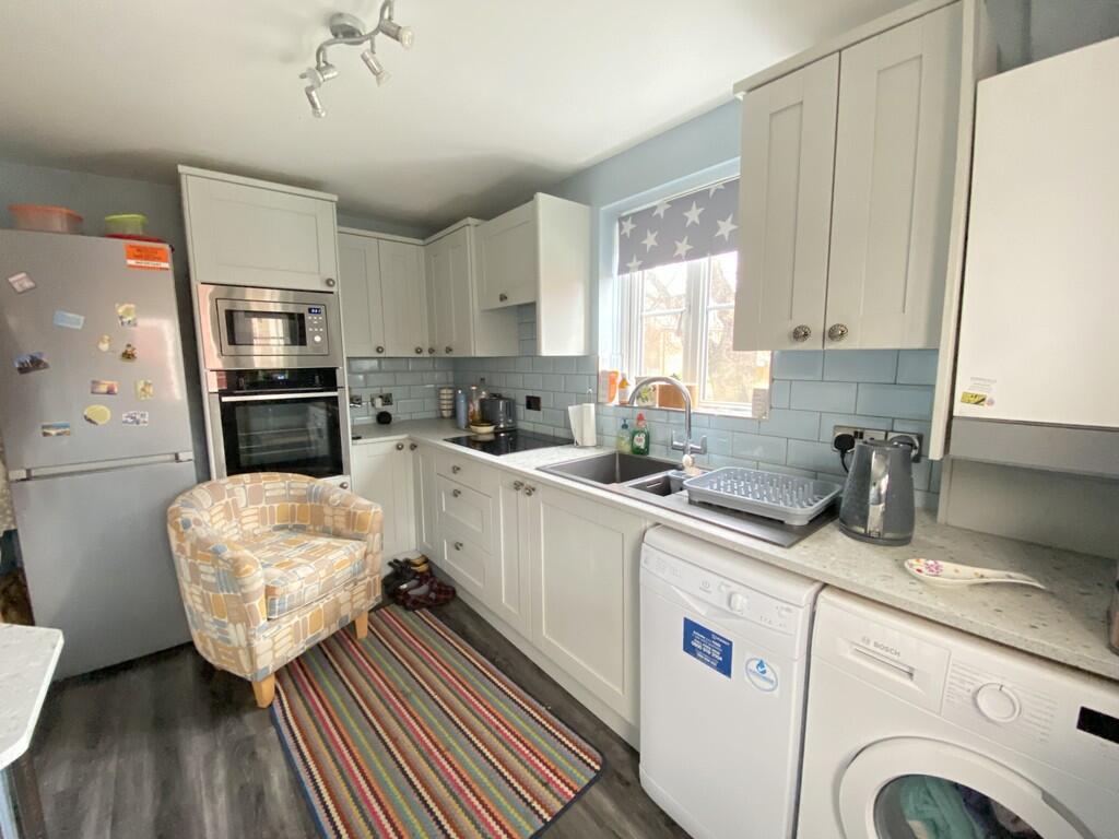 Kitchen 1