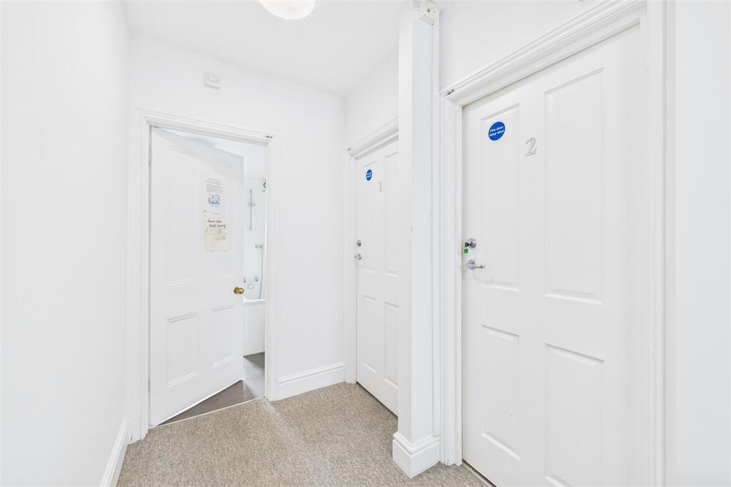 10 Osborne Villas, Kingsdown, Bristol BS2 8BP | Fr