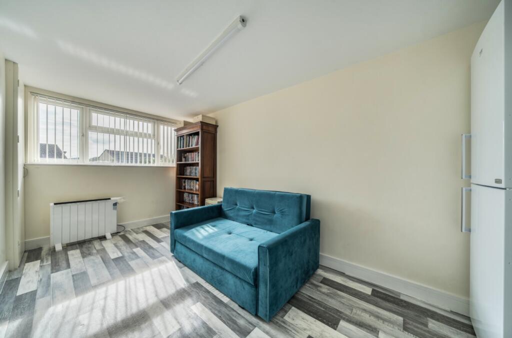 1331614-3-688a326ae4994