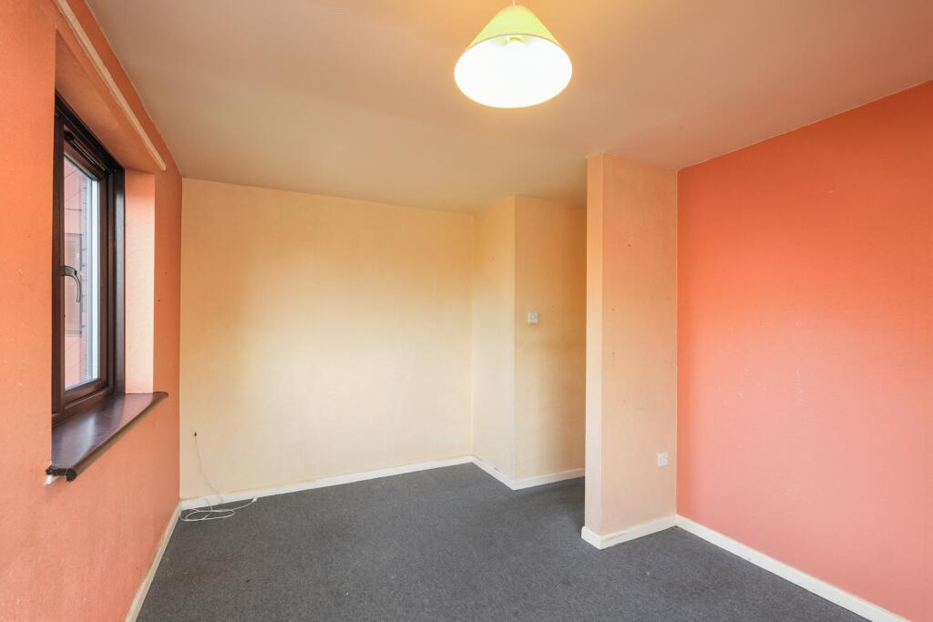 Flat 68, Quartercroft, Pyramid Close, Weston Favell, Northampton, NN3 8DP