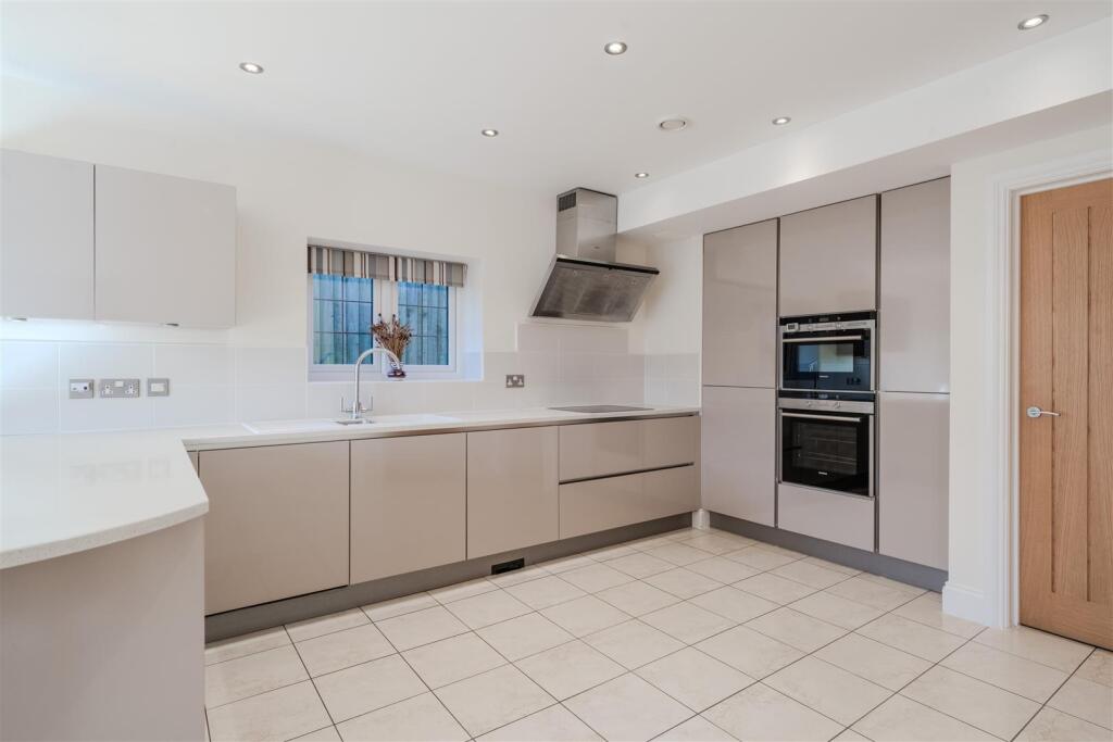 Kitchen - Diner-2.jpg