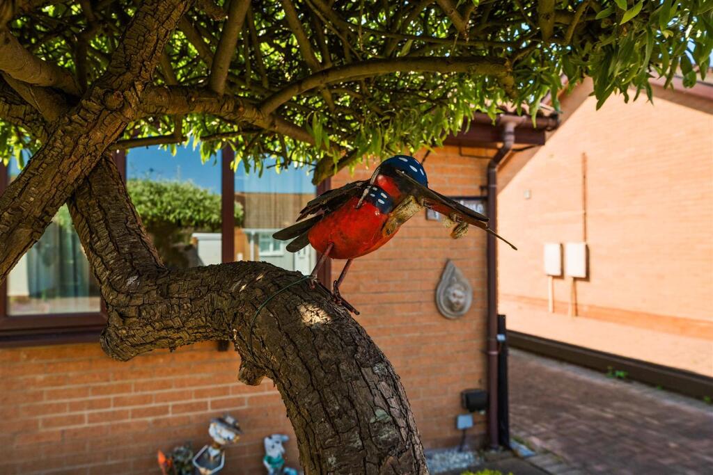 6 Lodge Close, Ashby de la Zouch