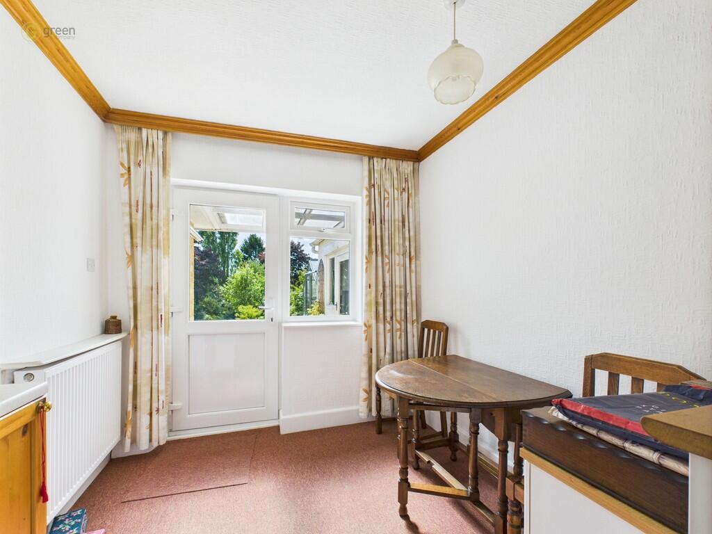 CAM03830G0-PR0196...