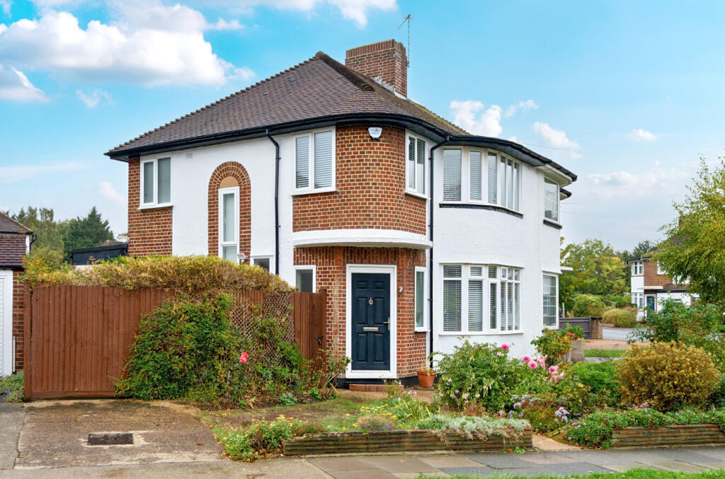 1362513-3-68dfd9f...