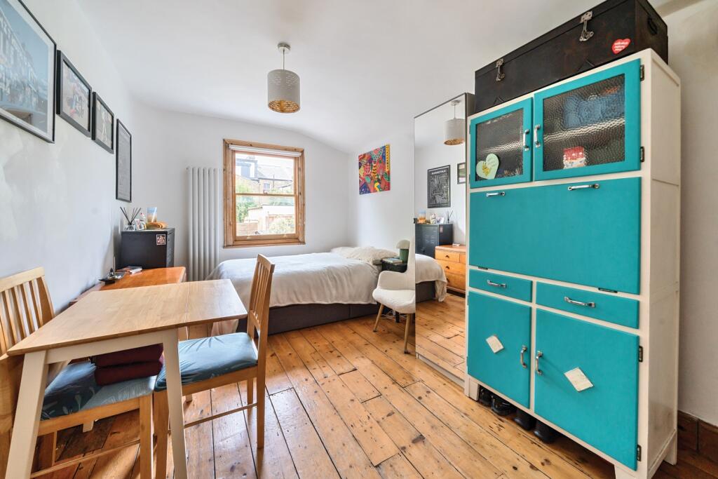 1316093-10-6874fdd21a233