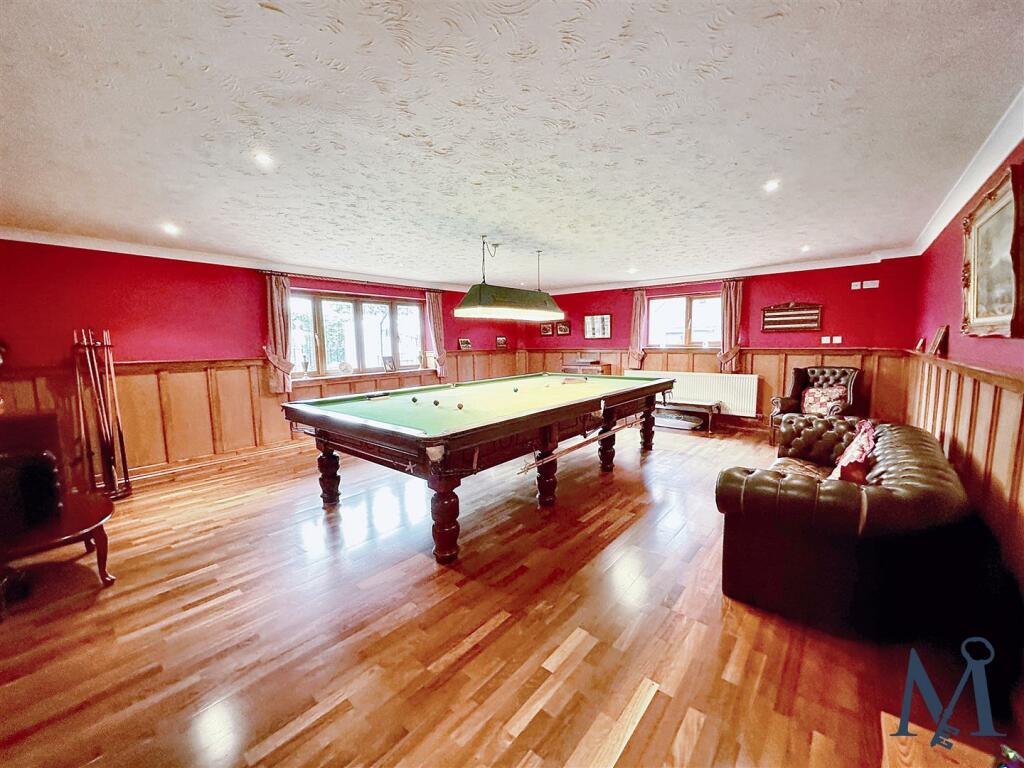 Snooker Room