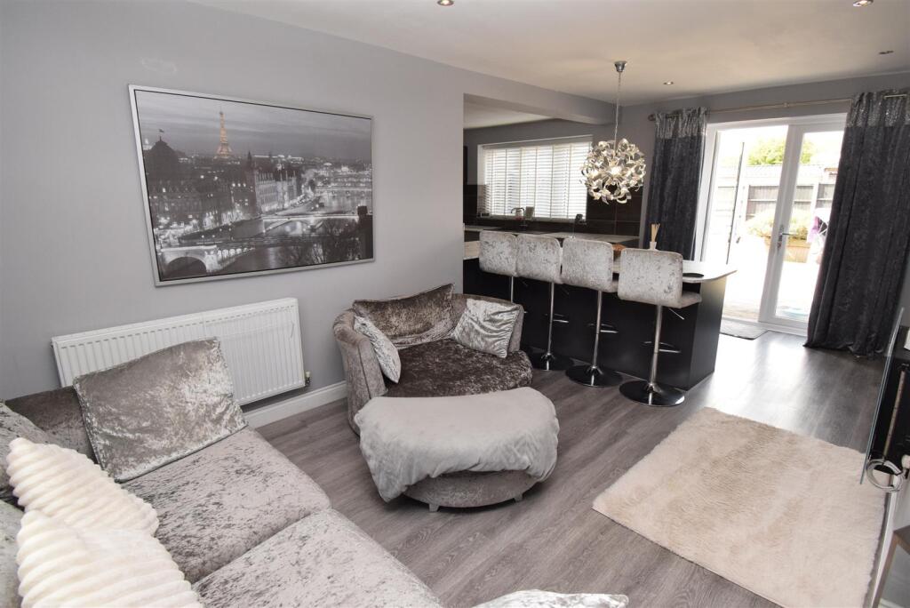 Lounge Area