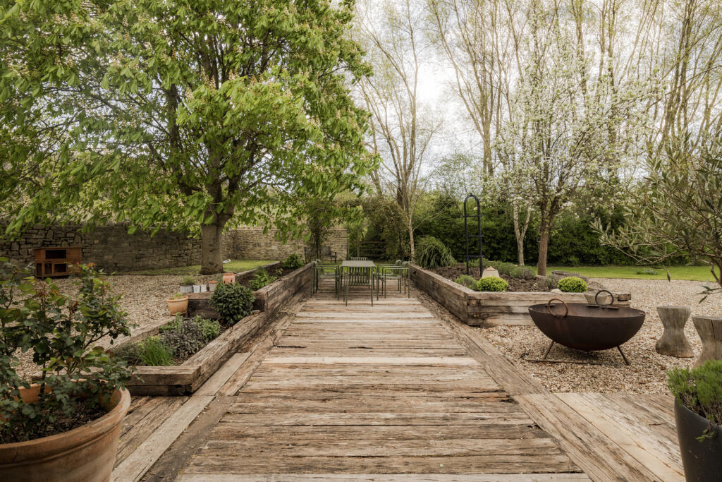 277997 - Ah.hr-41.jpg