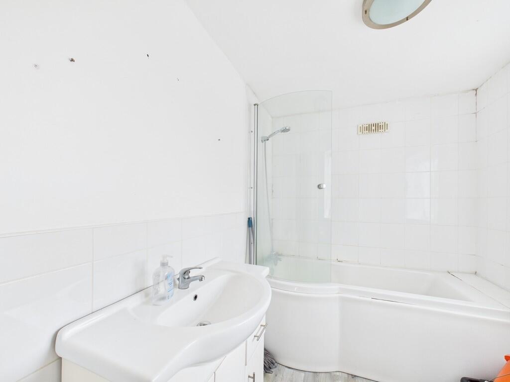 CAM01835G0-PR0292...