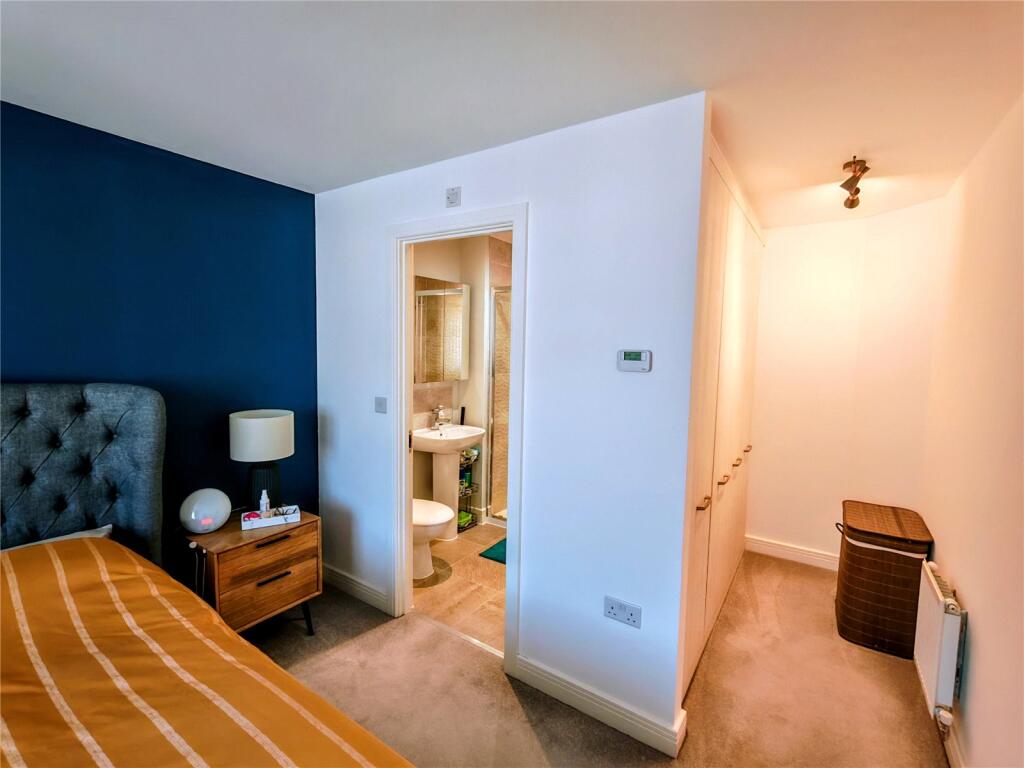 Bedrom 1 Wardrobe
