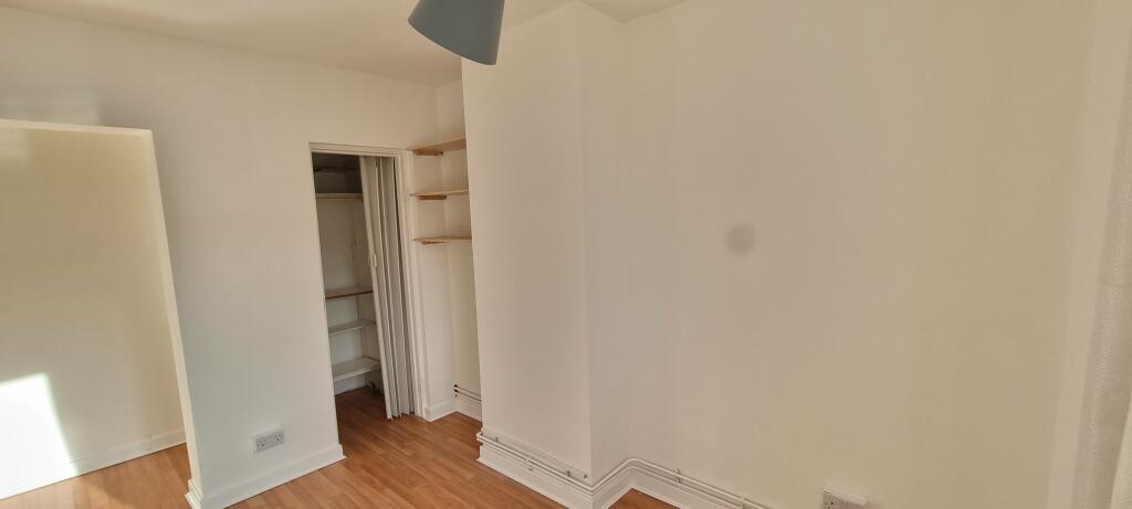 Bedroom 1(1)