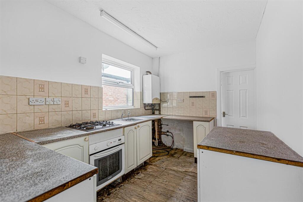 Gosbrook Road, Caversham, Reading