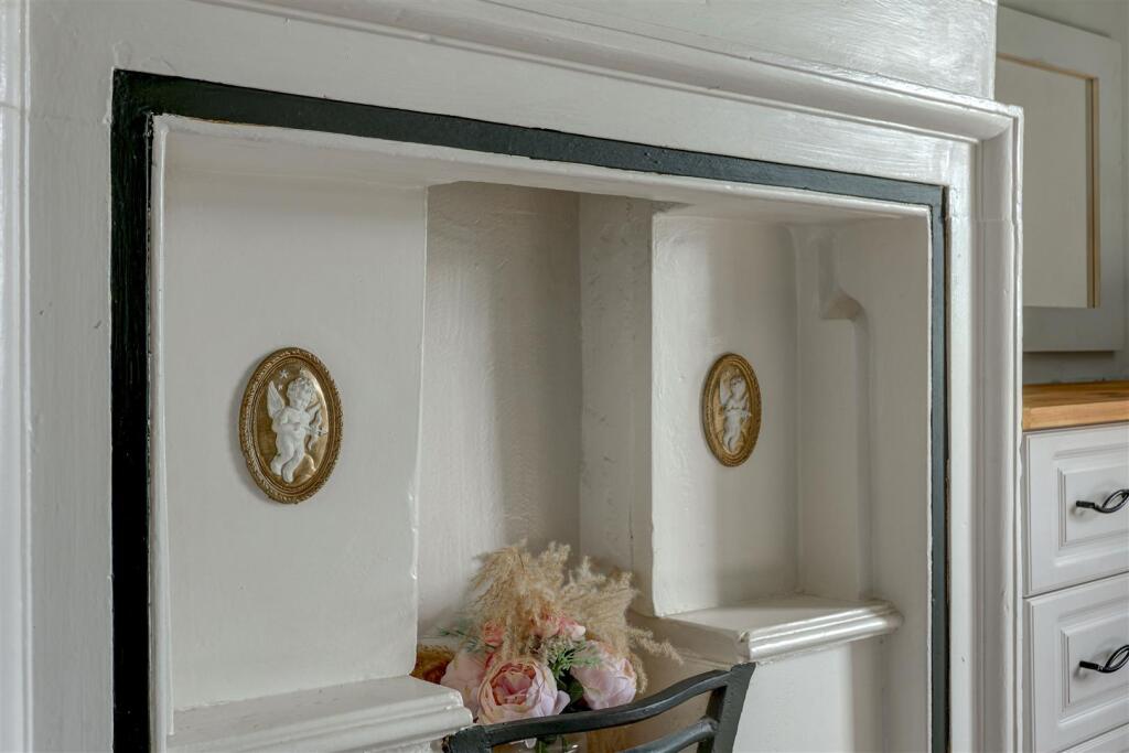 Feature Fireplace