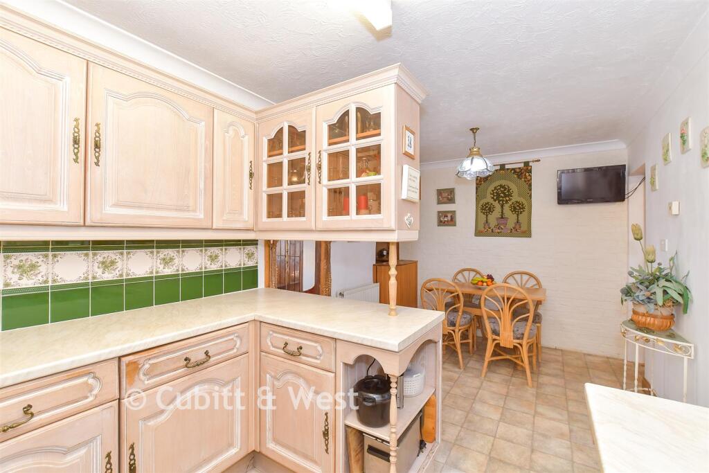 Kitchen/ Diner
