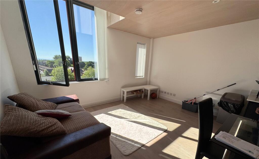 Sky Garden, 7 Spinners Way, Castlefield, Manchester, M15