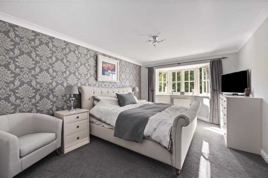 First Avenue 81 R Luff-011.JPG