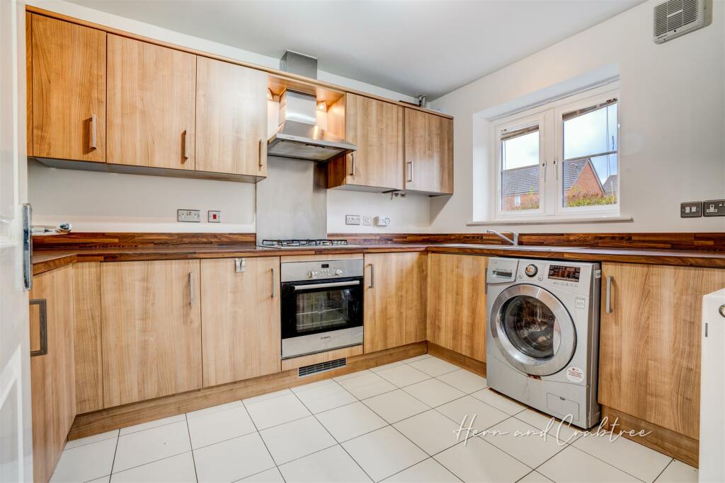 Mostyn Square, Llanishen, HernCrabtree (5).jpg