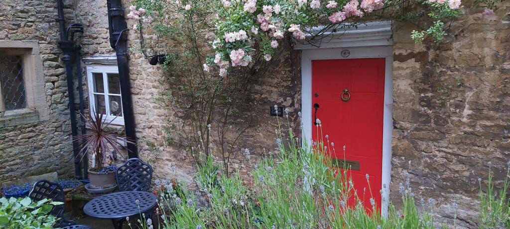 Church Cottage new garden photo 2.jpg