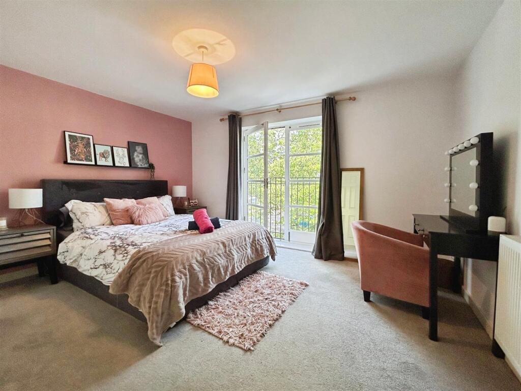 9f2dee42--4E17-80A9-2F94A40845FF-39872-00001A28972