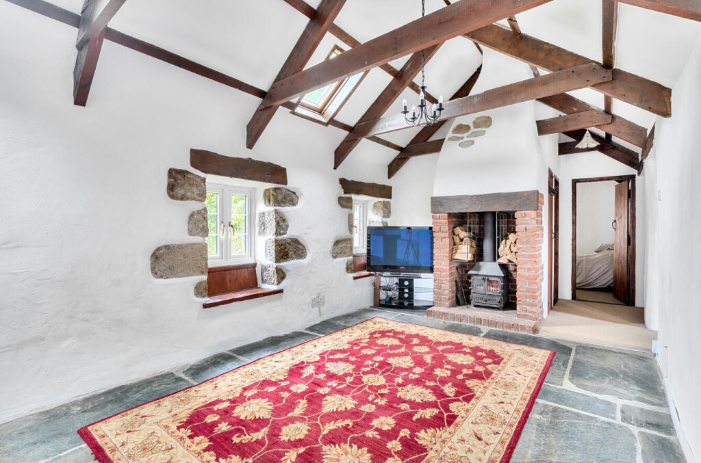 1332351-19-6890eb...