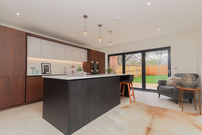 Open Plan Kitchen / Diner